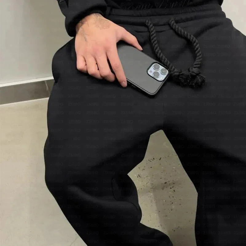 Ensemble Monochrome (Sweat-shirt et le pantalon)